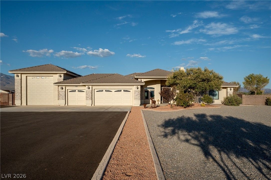4061 North Equus Court — photo 2