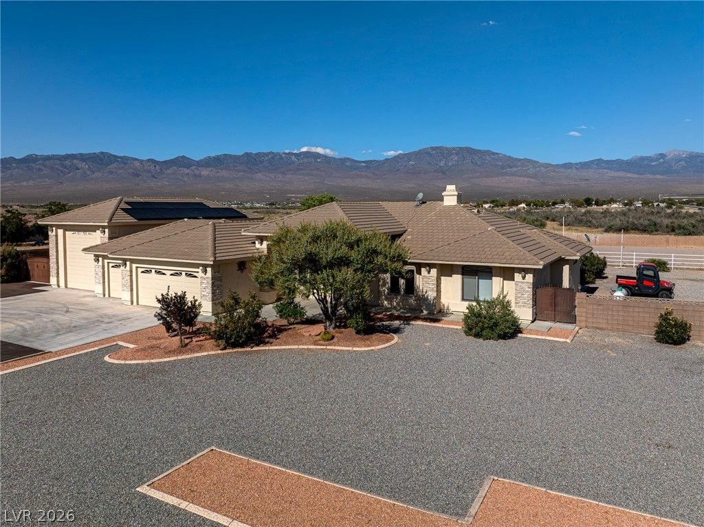 4061 North Equus Court — photo 4