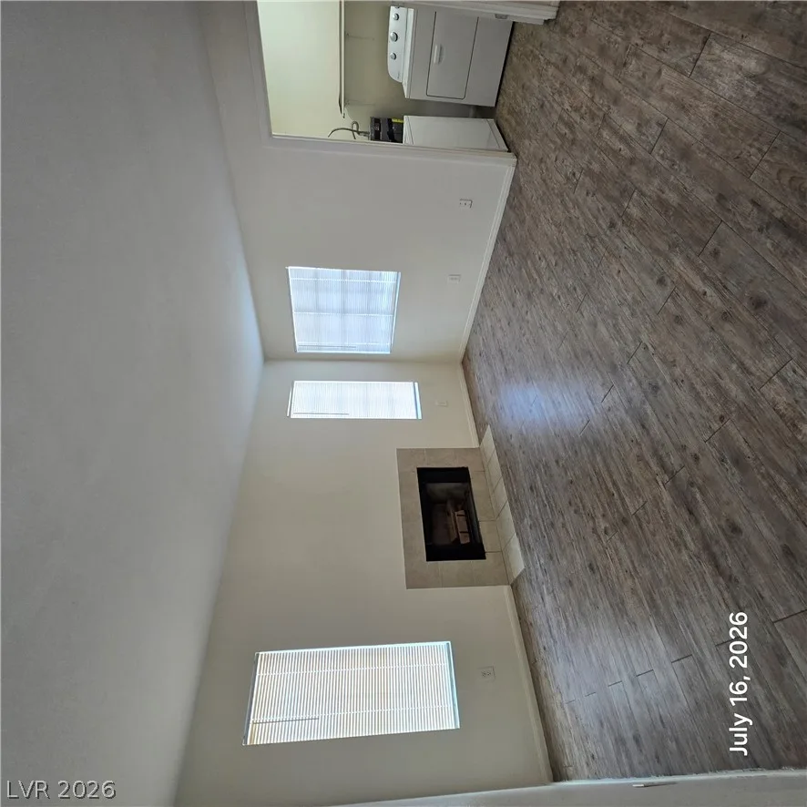 1884 Nebula Drive 176 — photo 4