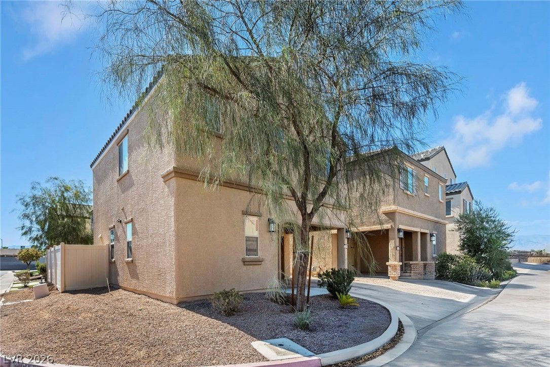 2483 Silk Tree Mimosa Street — photo 4