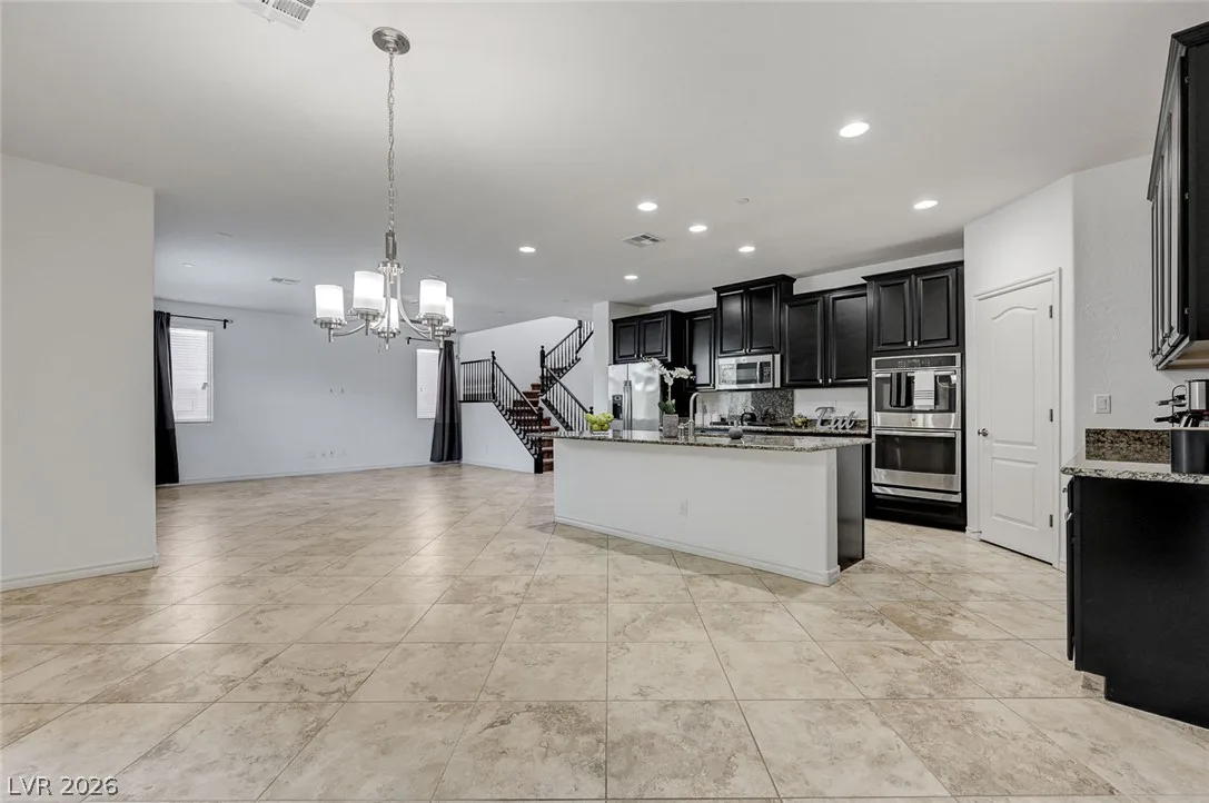 2894 Shining Sun Way — photo 5