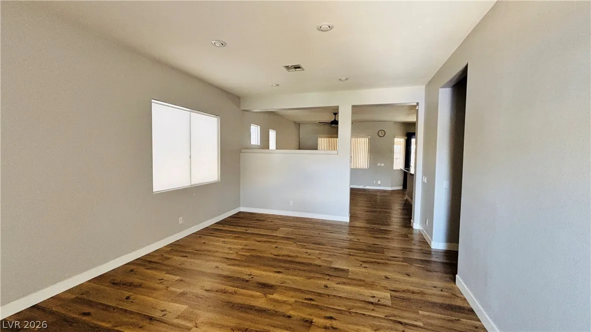 917 Coldwater Falls Way — photo 2
