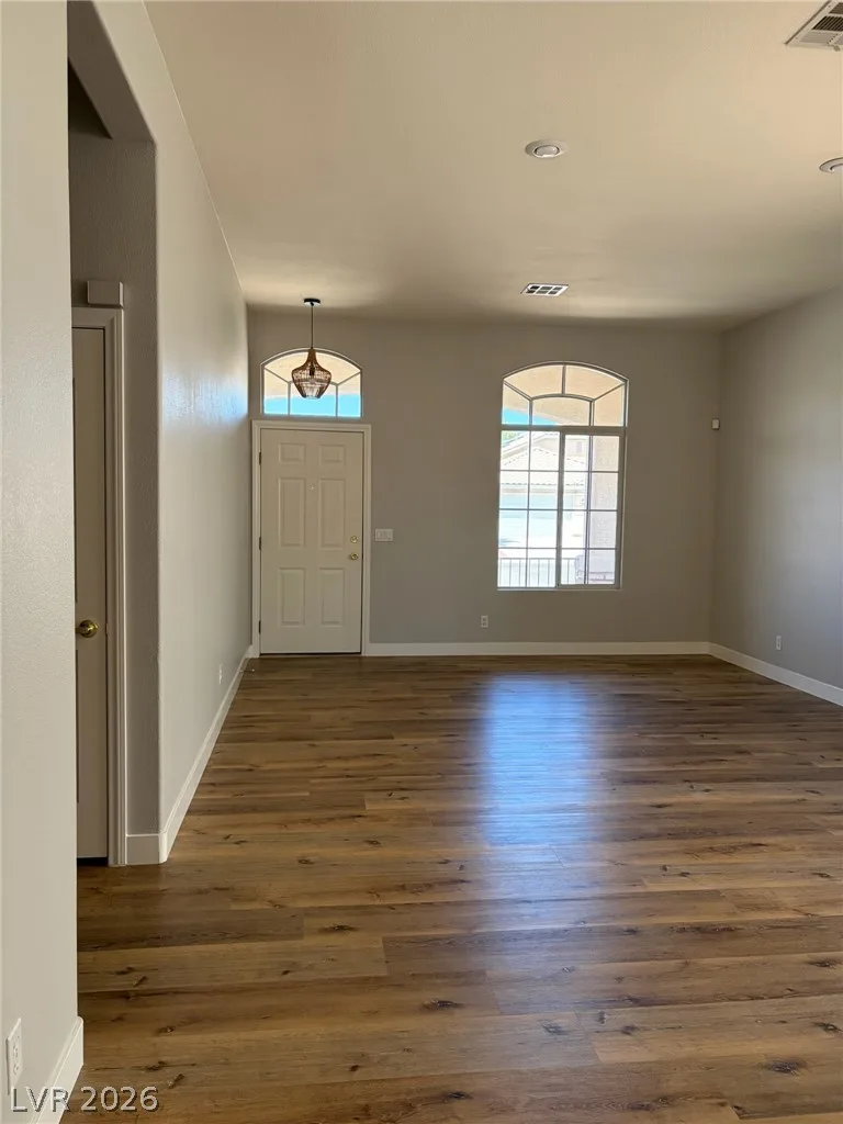 917 Coldwater Falls Way — photo 5