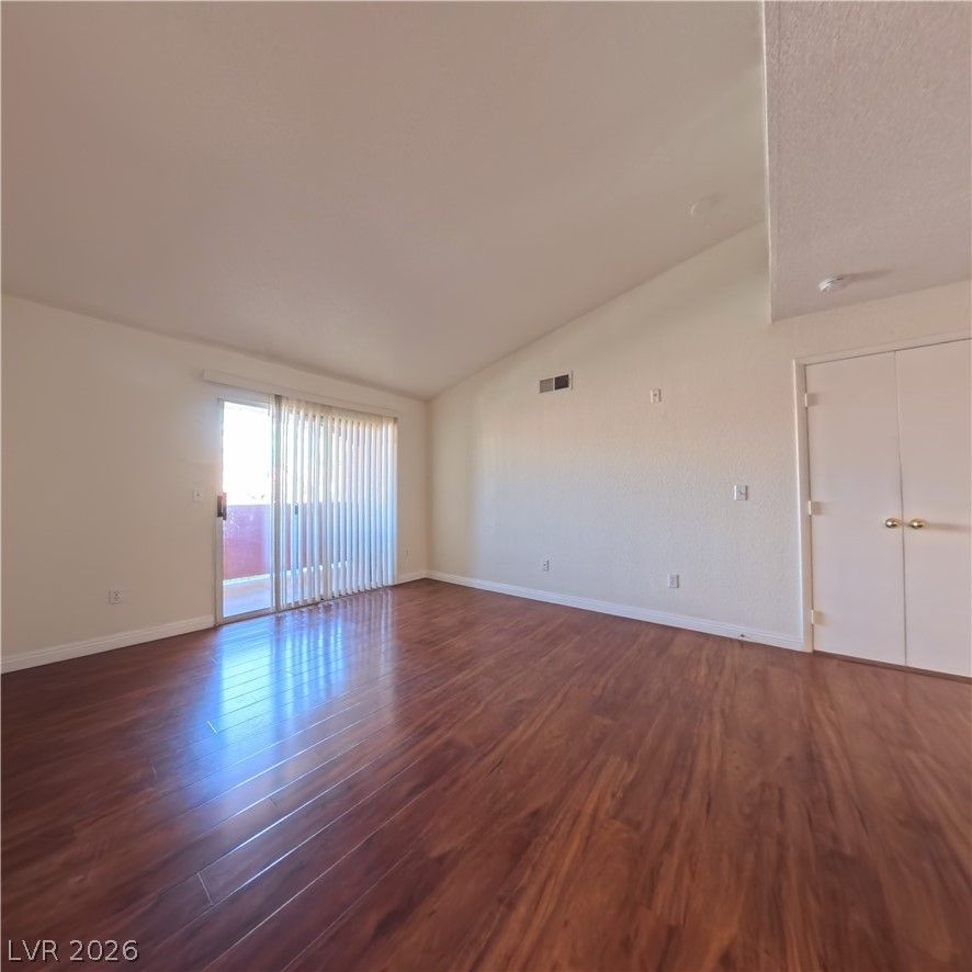 8101 West Flamingo Road 2013 — photo 4 of 21