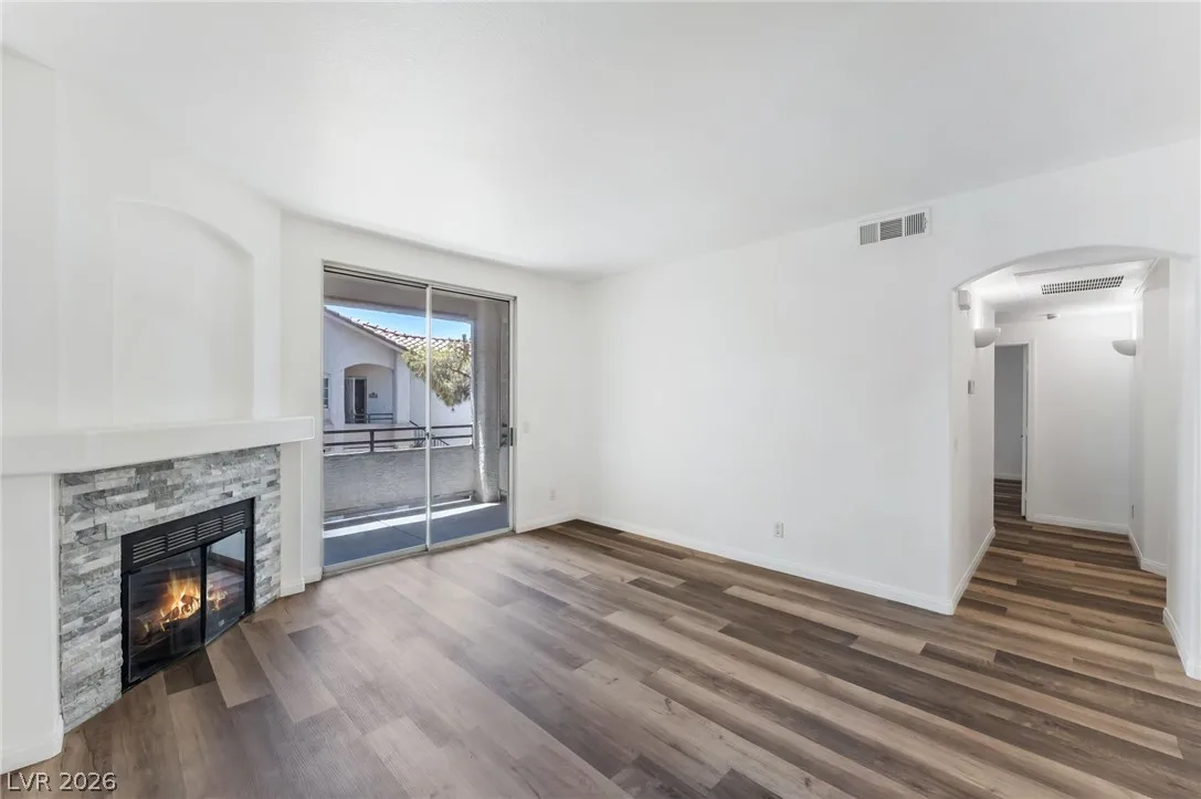 1405 South Nellis Boulevard 2015 — photo 5