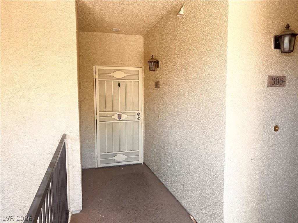 7135 South Durango Drive 307 — photo 3 of 17