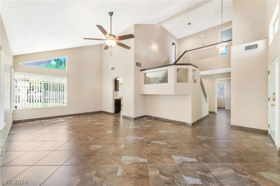 1111 Sleetridge Drive — photo 4