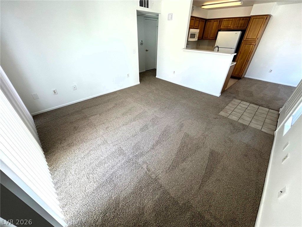 5710 East Tropicana Avenue 2092 — photo 5