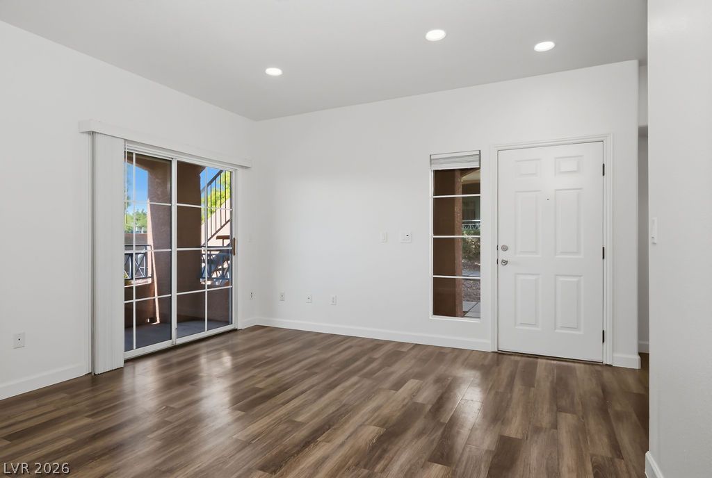 424 Pine Haven Street 106 — photo 5