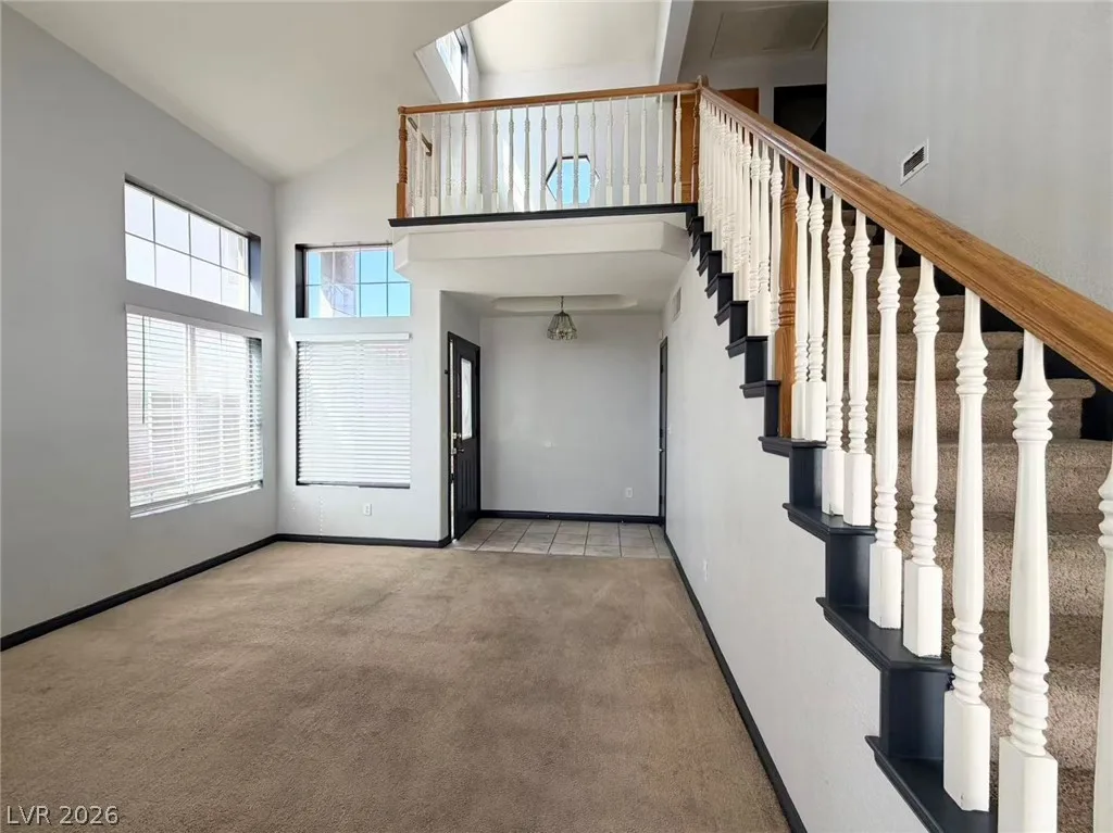 901 Golden Hawk Way — photo 4