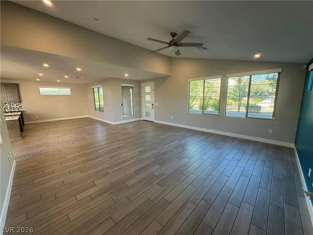 2662 Catania Street — photo 3
