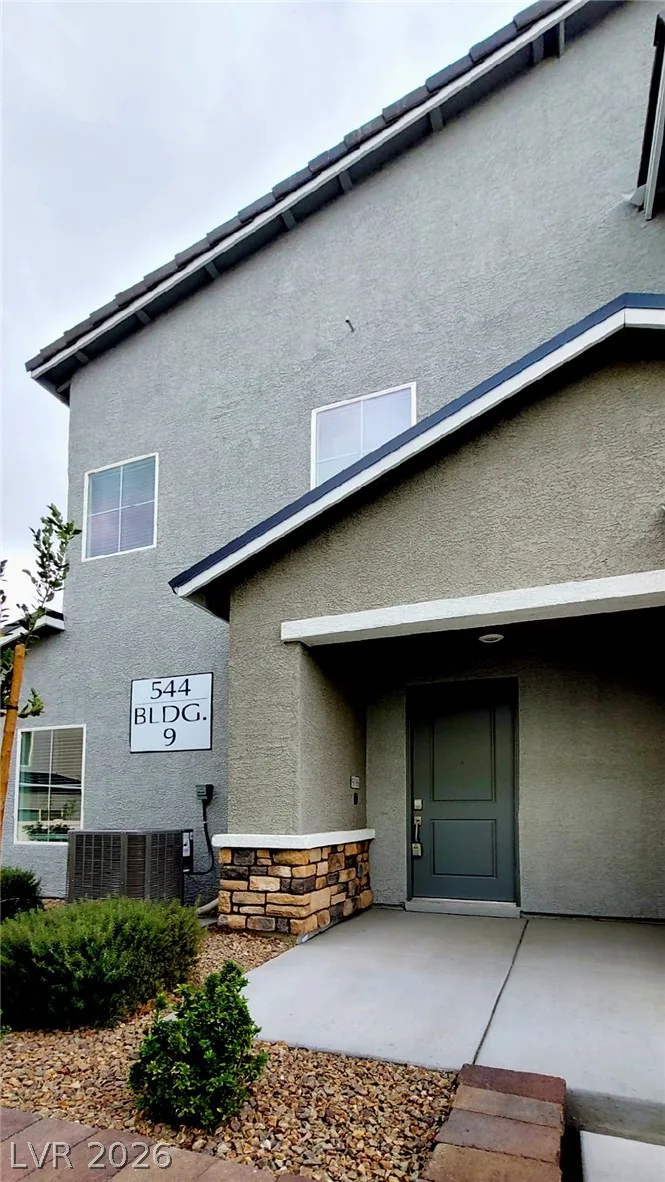 544 Teovani Street 916 — photo 2