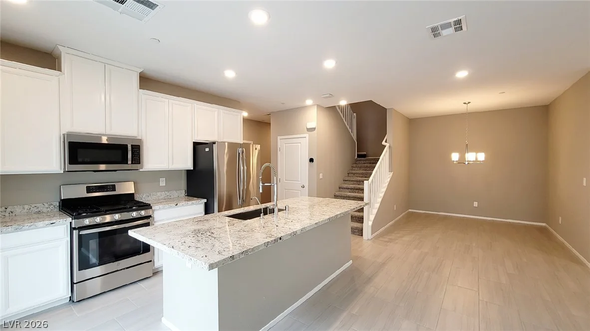 544 Teovani Street 916 — photo 5