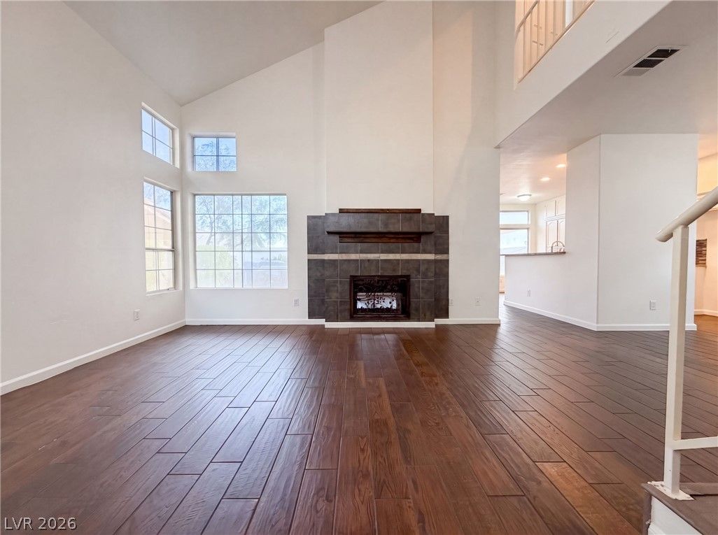 7504 Holloran Court — photo 3 of 20