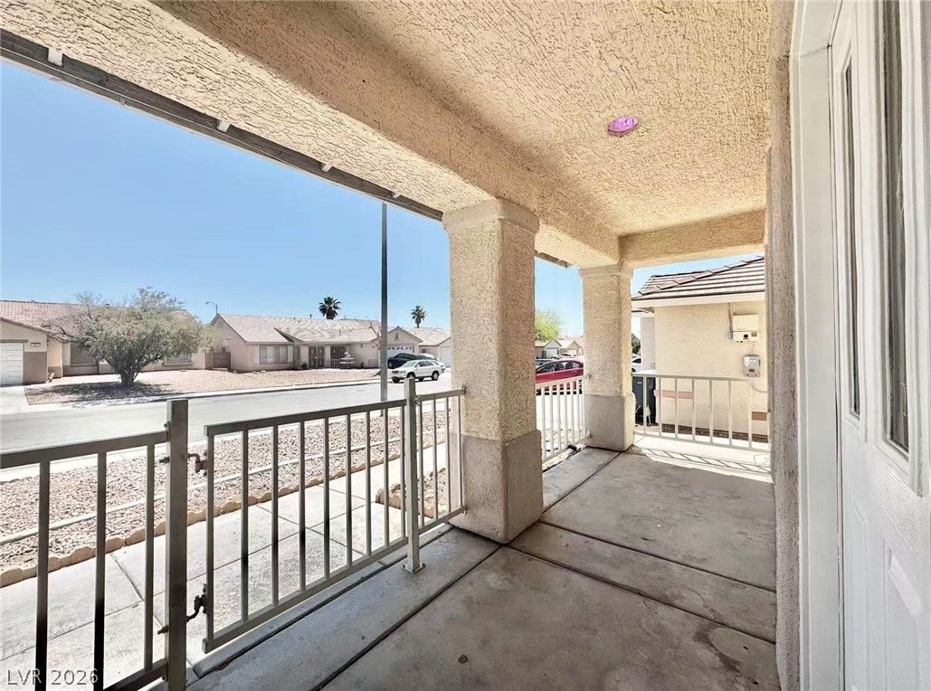 3829 CLIMBING ROSE Street — photo 2