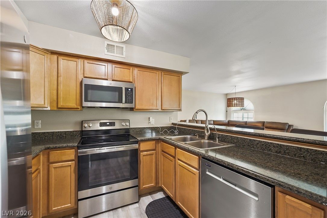 3145 East Flamingo Road 1123 — photo 1