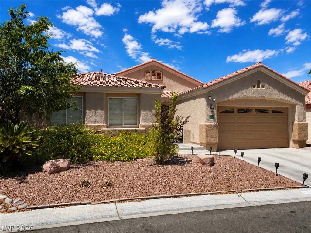 1717 Tranquil Meadows Lane — photo 3 of 24