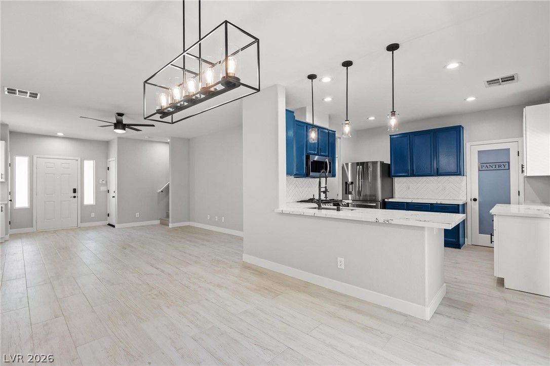 10443 Calypso Cave Street — photo 3