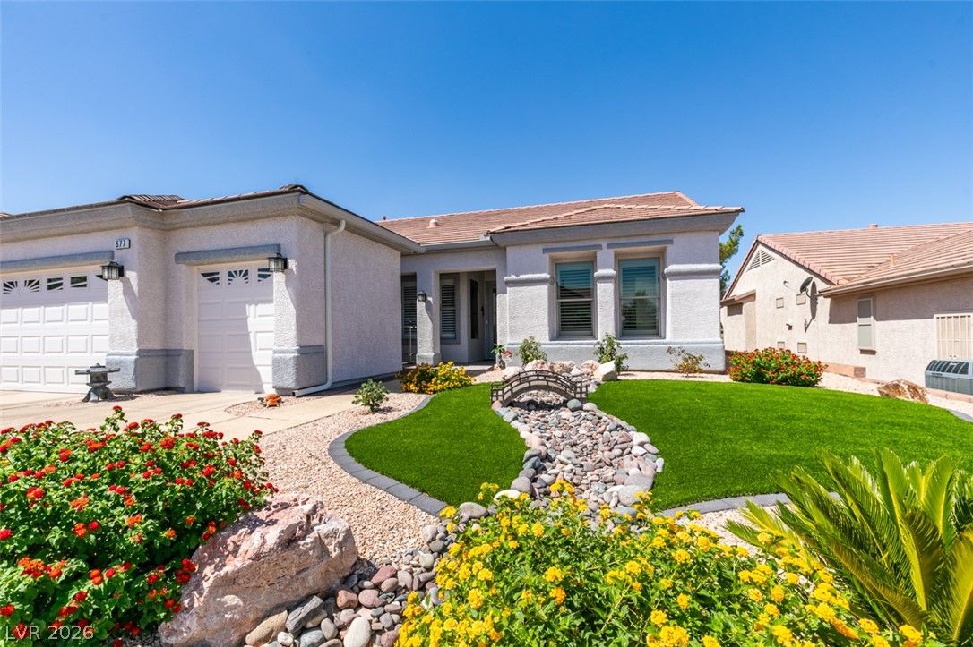 577 MOUNTAIN LINKS Drive — photo 3