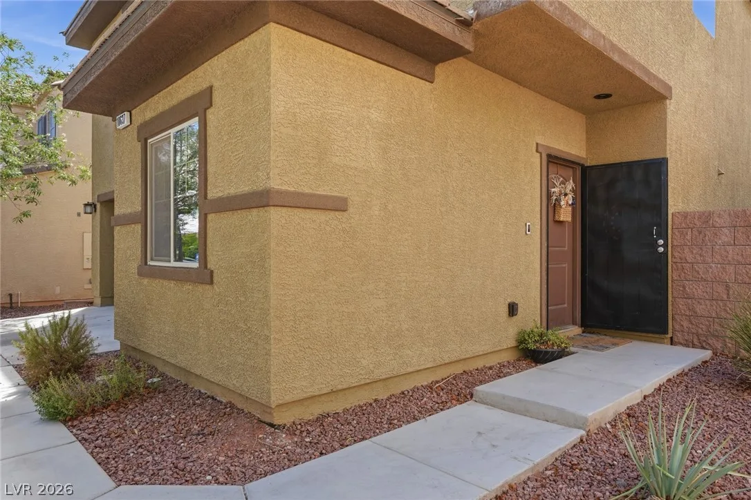 10637 Axis Mountain Court — photo 4