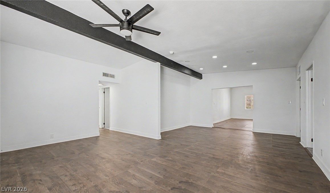 3220 Stanley Avenue — photo 5 of 18