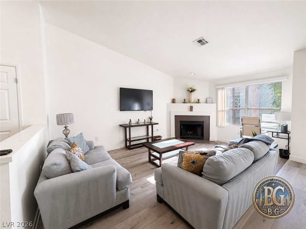 6250 West Flamingo Road 162 — photo 2