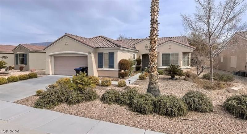 1652 Black Fox Canyon Road — photo 2 of 35