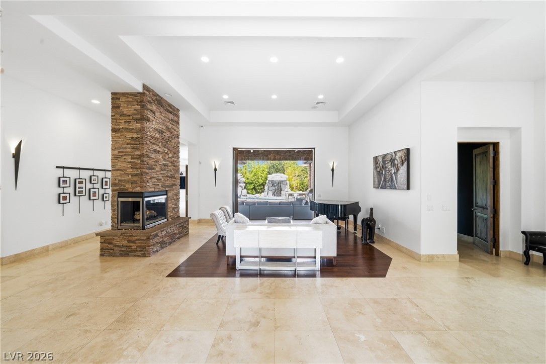 2990 Traverse Creek Lane — photo 4