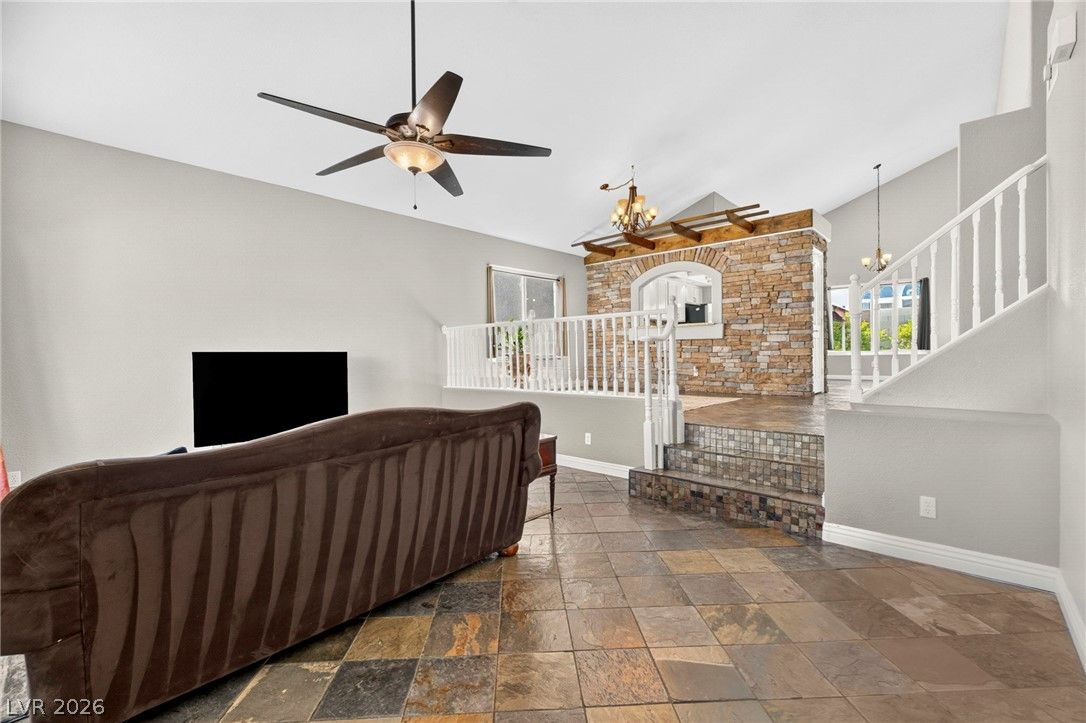 8875 Dove Cove Drive — photo 4 of 35