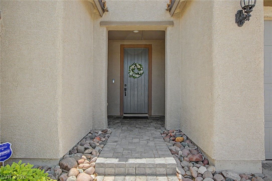10433 Skye Paseo Avenue — photo 4