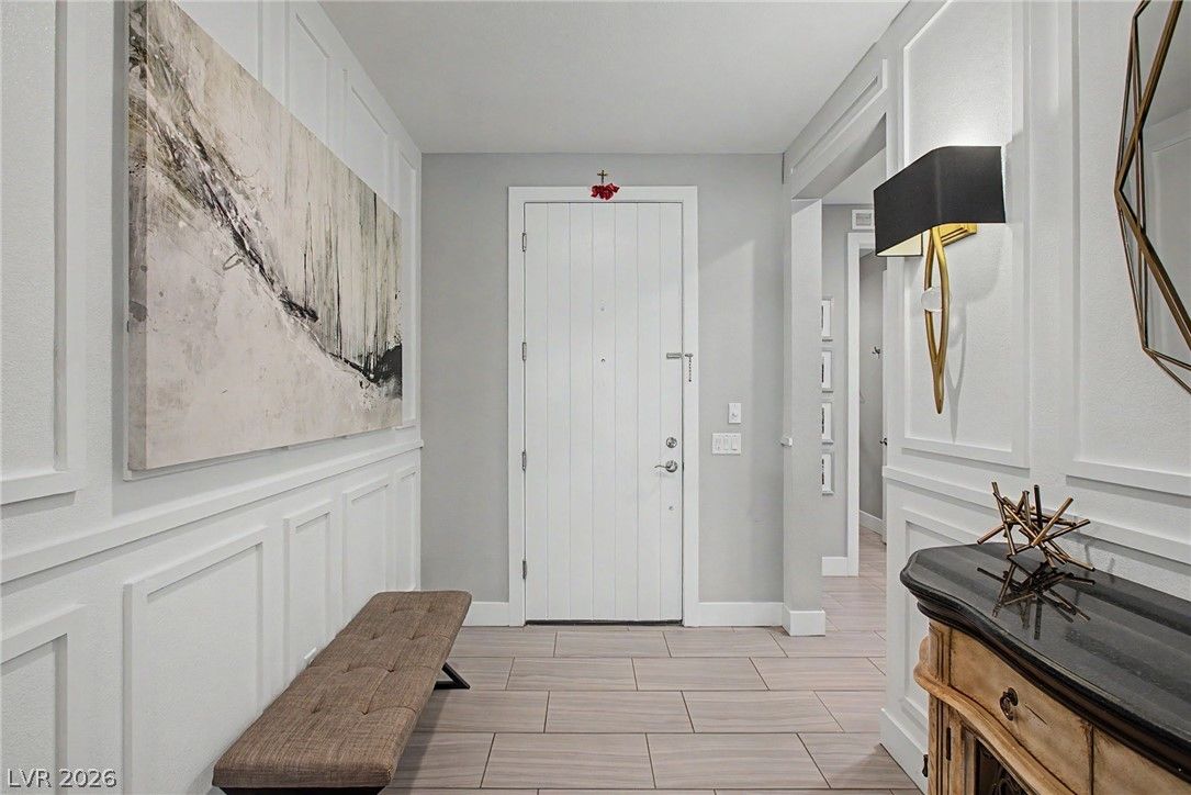 10433 Skye Paseo Avenue — photo 5