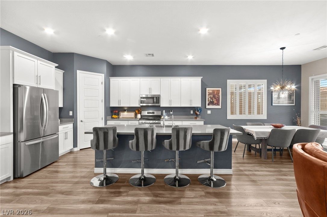 725 Webber Park Street — photo 4