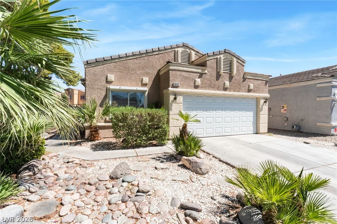 1652 WENDELL WILLIAMS Avenue — photo 4