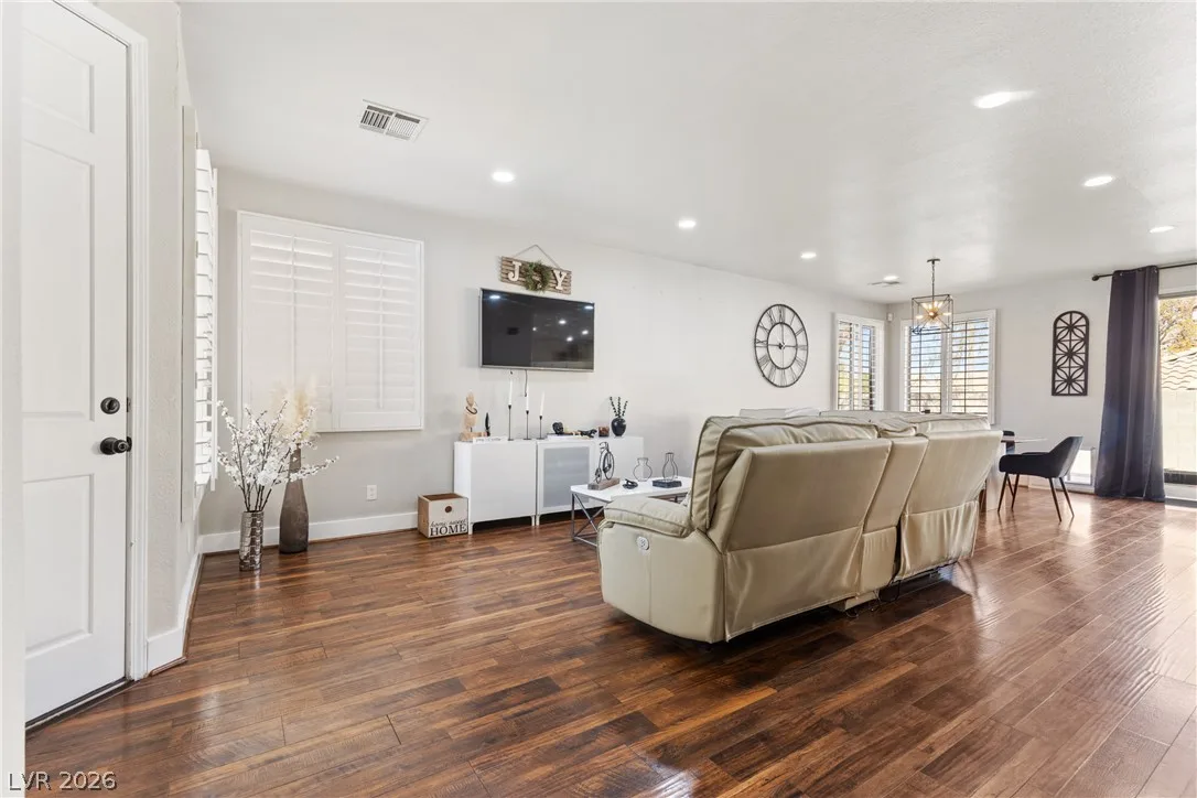 6864 Armistead Street — photo 3
