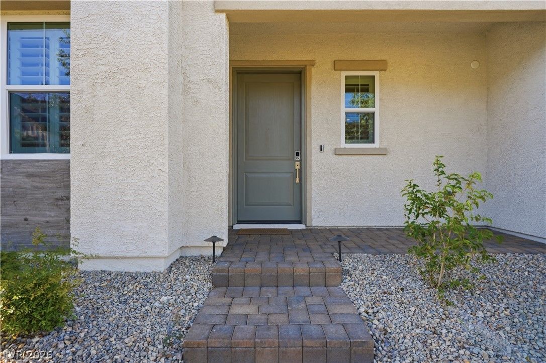 10196 Pleasant Knoll Avenue — photo 5