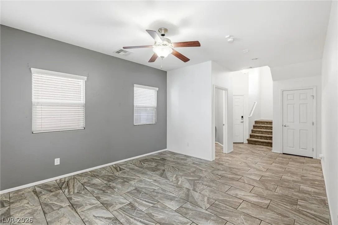 8123 Mosaic Sunrise Lane — photo 5