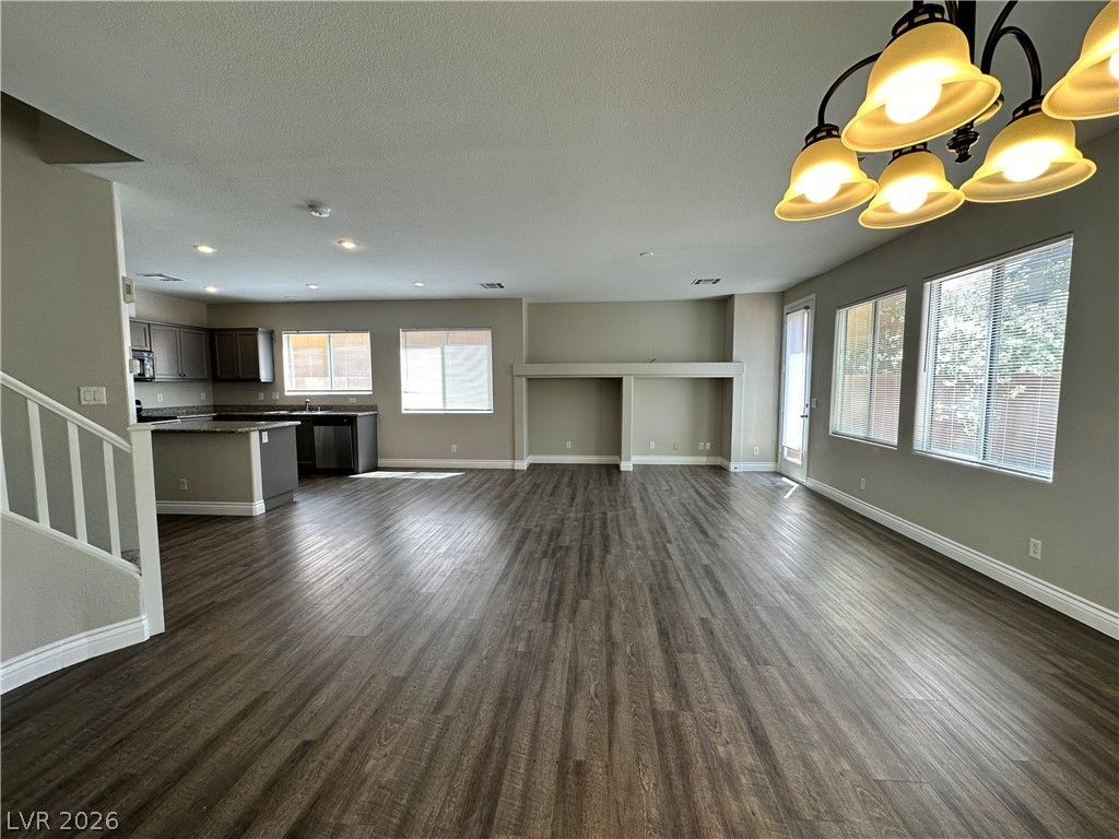 3589 Pinnate Drive — photo 4 of 17