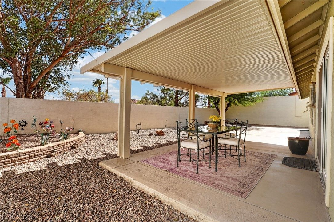 846 Holly Lake Way — photo 5 of 44