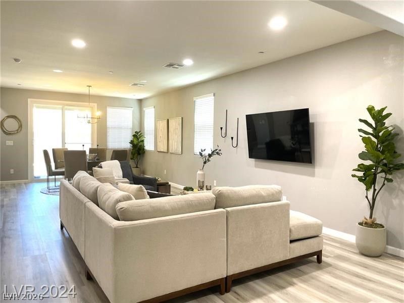 2828 Aragon Terrace Way — photo 4