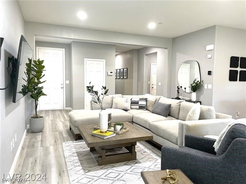 2828 Aragon Terrace Way — photo 5