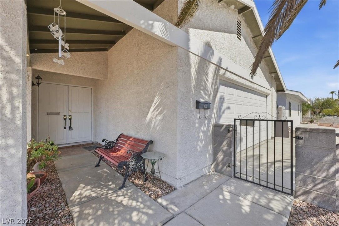 3557 Rosewood Street — photo 3
