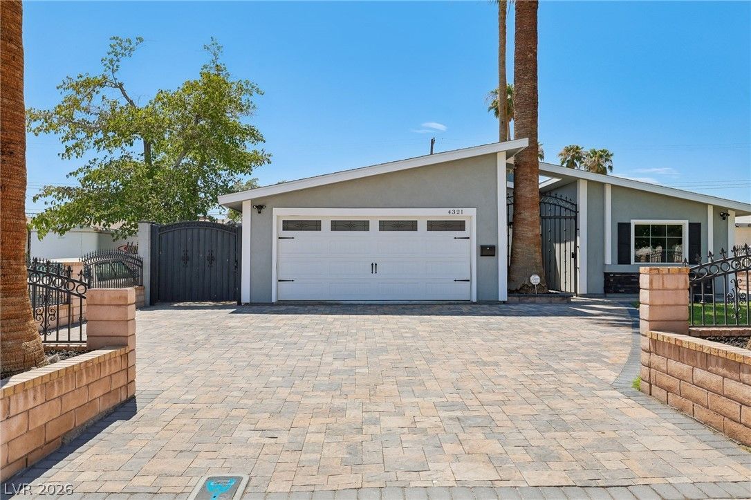 4321 West Lake Mead Boulevard — photo 2