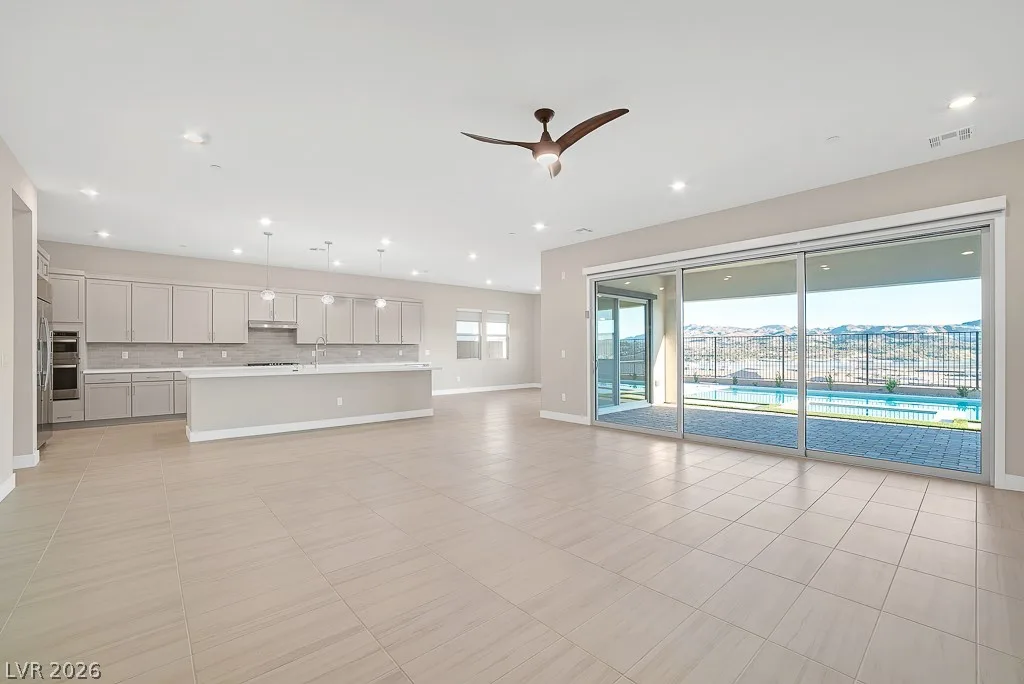 369 Portus Delphini Court — photo 5