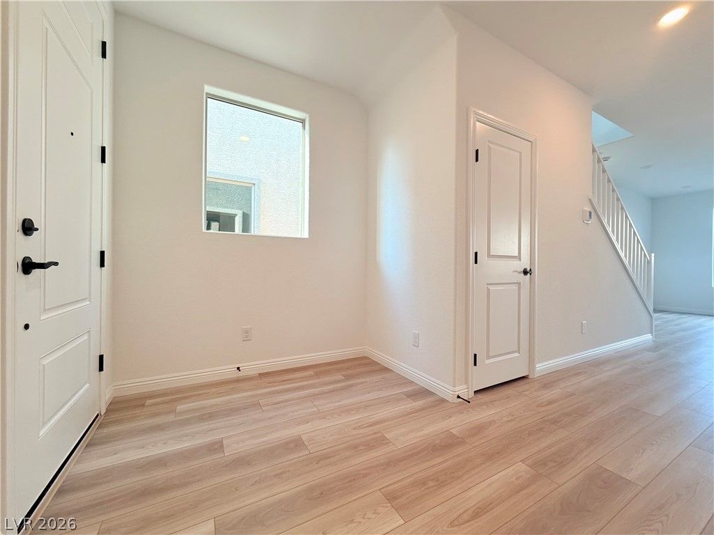 10288 Restless River Street — photo 2 of 18