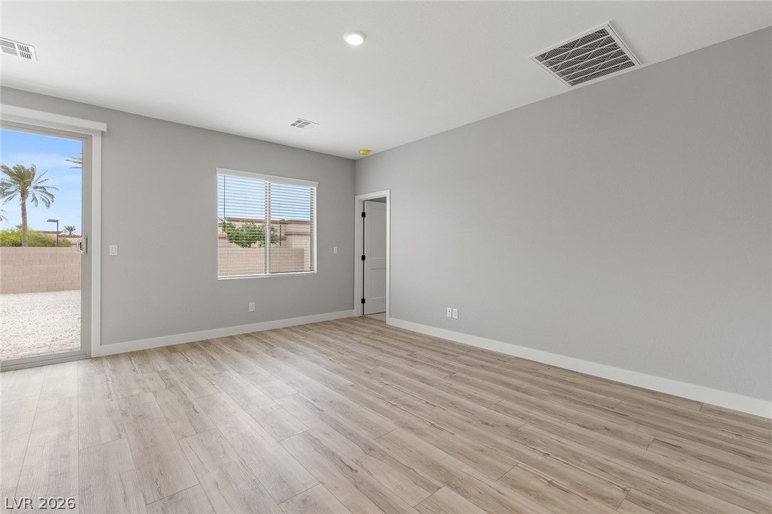 3236 Basin Desert Street — photo 2 of 8