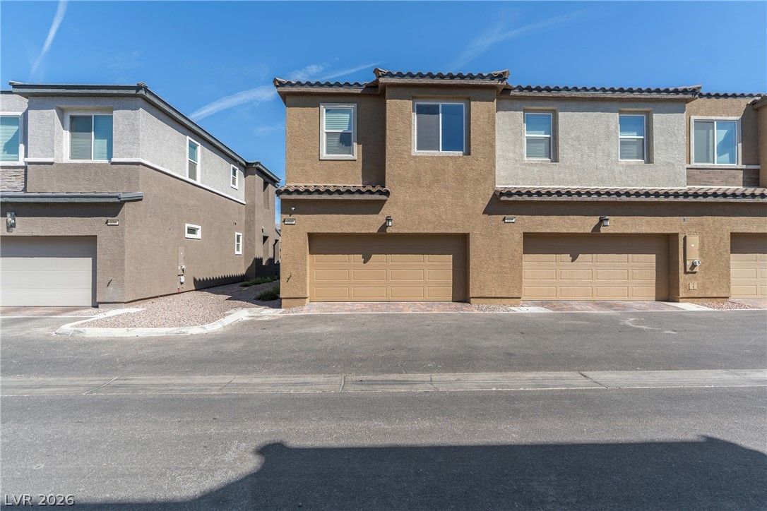 222 Krameria Avenue — photo 2