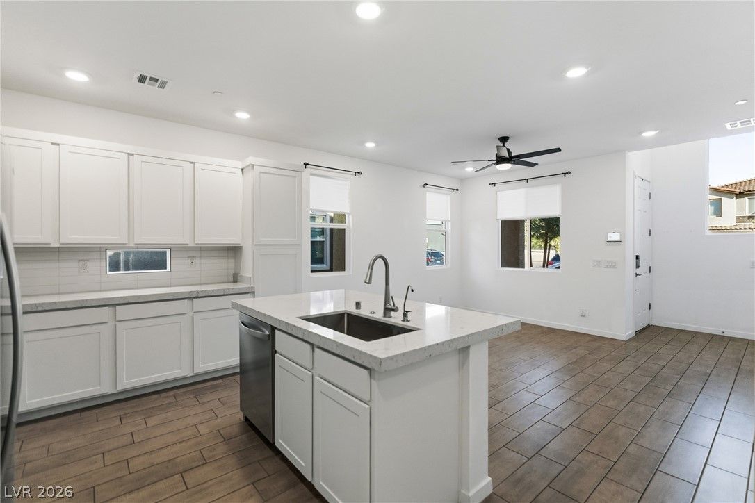 222 Krameria Avenue — photo 5