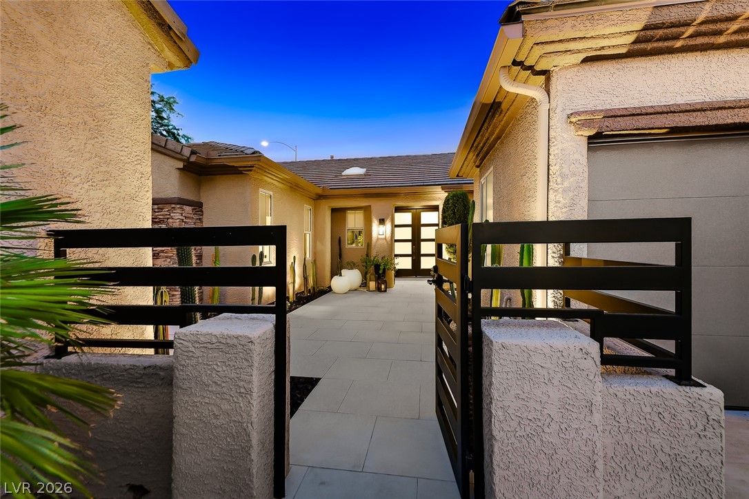 2601 Arimo Drive — photo 2