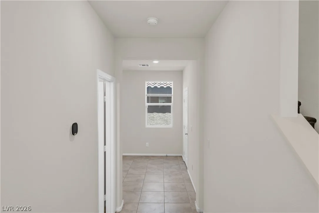 8755 Rio Andir Avenue — photo 5 of 32