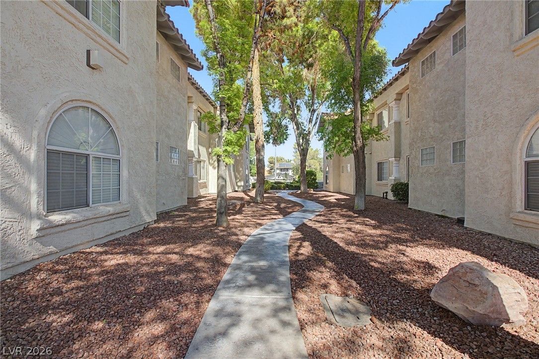 6800 Elm Creek Drive 202 — photo 2